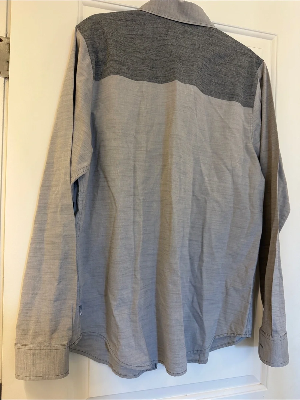 The North Face Men's Two-Tone Light Gray and Dark Gray Button-Down Shirt